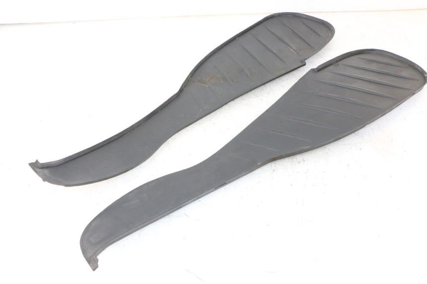 photo de TAPETE DE APOIO PARA PÉ BMW C1 125 (2000 - 2003) - Vista principal