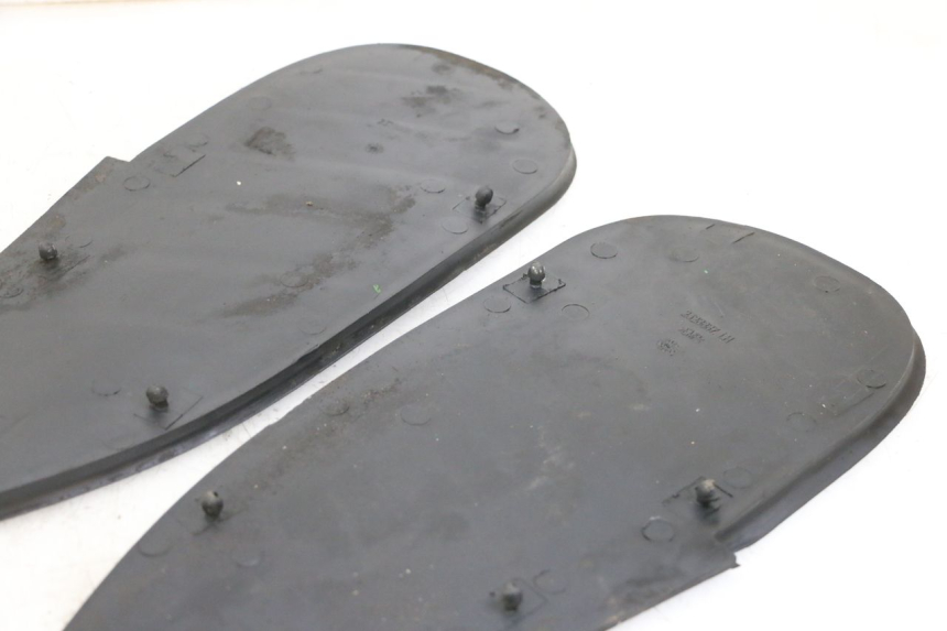 photo de TAPETE DE APOIO PARA PÉ BMW C1 125 (2000 - 2003) - Detalhe da peça