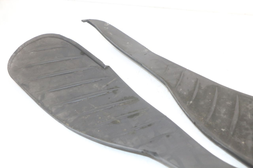 photo de TAPETE DE APOIO PARA PÉ BMW C1 125 (2000 - 2003) - Zoom do estado de desgaste