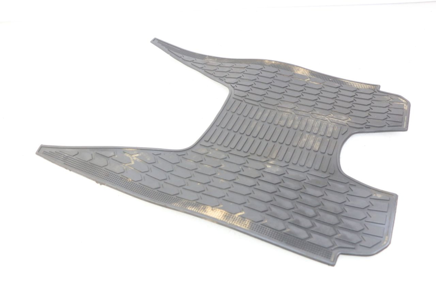 photo de TAPETE DE APOIO PARA PÉ SUZUKI CP 80 (1985 - 1996) - Outro ângulo de visão