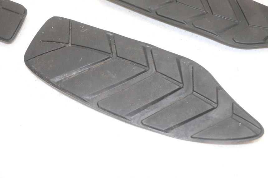 photo de TAPETE DE APOIO PARA PÉ SYM GTS EVO 125 (2009 - 2013) - Ampliação técnica
