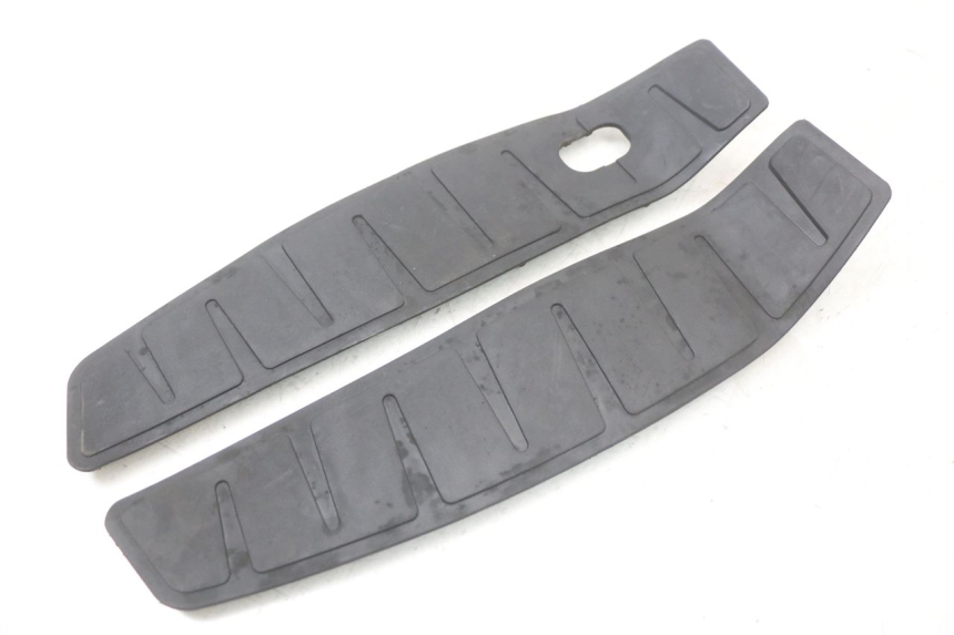 photo de TAPETE DE APOIO PARA PÉ PIAGGIO MP3 HPE 350 (2018 - 2020) - Vista principal