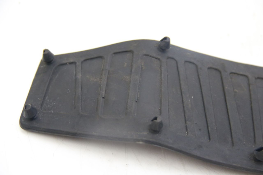 photo de TAPETE DE APOIO PARA PÉ PIAGGIO MP3 125 (2006 - 2014) - Vista geral