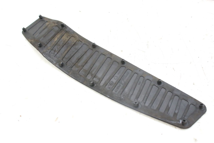photo de TAPETE DE APOIO PARA PÉ PIAGGIO MP3 RL 250 (2006 - 2010) - Detalhe da peça