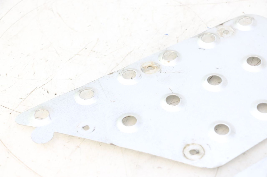 photo de TAPETE DE APOIO PARA PÉ RIDE RACE GT 2T 50 (2012 - 2017) - Pontos de fixação