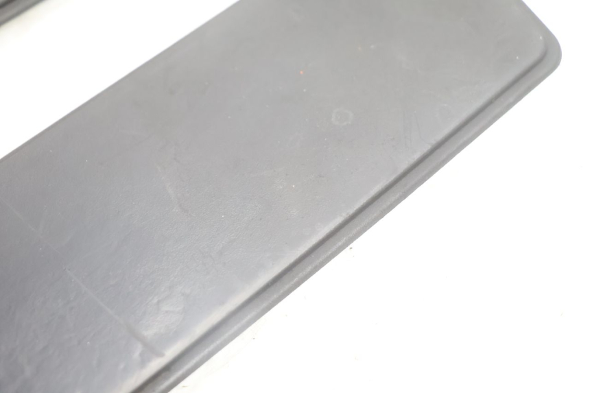 photo de TAPETE DE APOIO PARA PÉ PEUGEOT SATELIS 125 (2006 - 2009) - Ampliação técnica