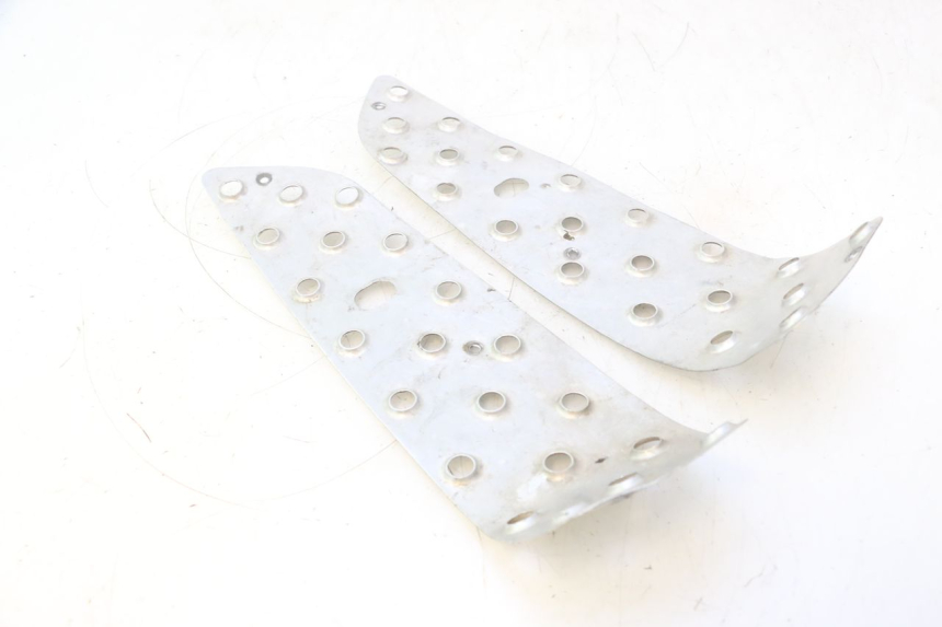 photo de TAPETE DE APOIO PARA PÉ PEUGEOT SPEEDFIGHT 2 AC 50 (2000 - 2009) - Outro ângulo de visão