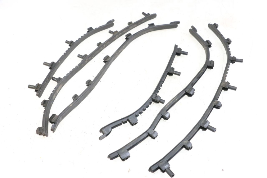 photo de TAPETE DE APOIO PARA PÉ PIAGGIO VESPA LX 125 (2005 - 2010) - Vista principal