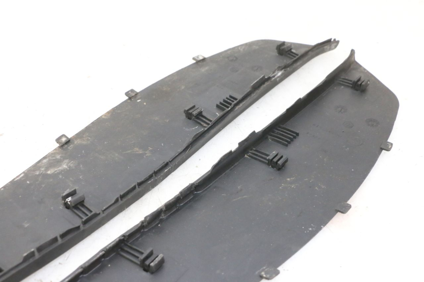 photo de TAPETE DE APOIO PARA PÉ PIAGGIO X9 EVOLUTION 125 (2003 - 2007) - Ampliação técnica