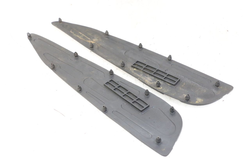 photo de TAPETE DE APOIO PARA PÉ YAMAHA X-MAX XMAX ABS 250 (2010 - 2014) - Detalhe da peça