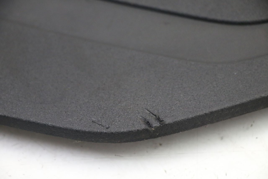 photo de TAPETE DE APOIO PARA PÉ YAMAHA YP T-MAX TMAX 530 (2017 - 2020) - Outro ângulo de visão