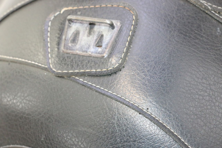 photo de TAPETE DE TANQUE KAWASAKI ZZR 600 (1995 - 2004) - Detalhes característicos