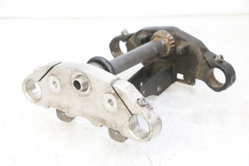 photo de SUPORTE DE GARFO HYOSUNG GV AQUILA 125 (2000 - 2009) - Vista principal
