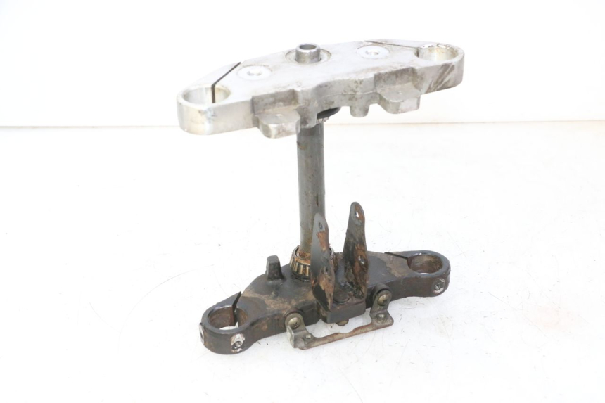 photo de SUPORTE DE GARFO HYOSUNG GV AQUILA 125 (2000 - 2009) - Pontos de fixação
