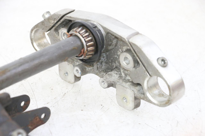 photo de SUPORTE DE GARFO HYOSUNG GV AQUILA 125 (2000 - 2009) - Peça verificada