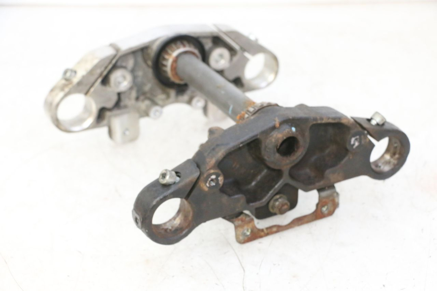 photo de SUPORTE DE GARFO HYOSUNG GV AQUILA 125 (2000 - 2009) - Marcações e referências