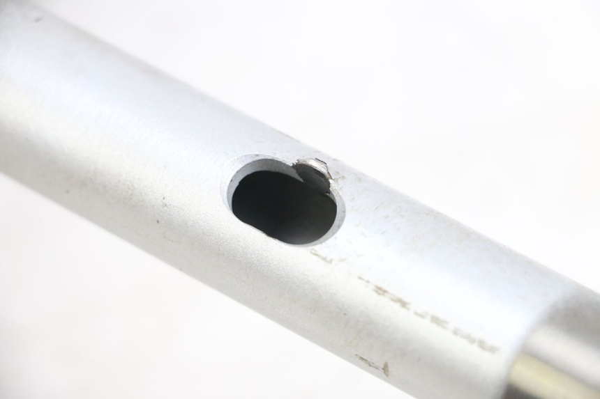photo de TRIÂNGULO DA SUSPENSÃO DIANTEIRA APRILIA CLASSIC 125 (1995 - 2001) - Ampliação técnica