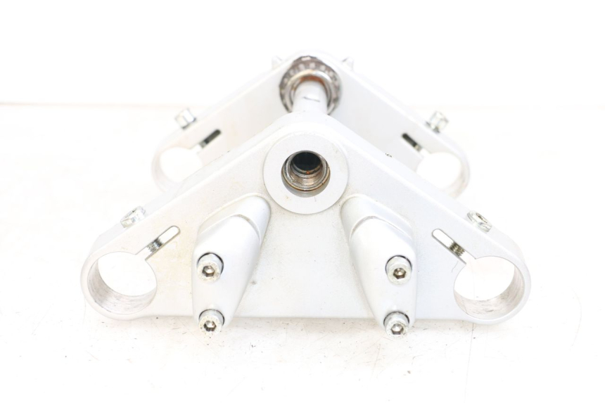 photo de TRIÂNGULO DA SUSPENSÃO DIANTEIRA APRILIA CLASSIC 125 (1995 - 2001) - Peça verificada