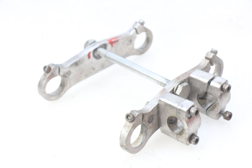 photo de TRIÂNGULO DA SUSPENSÃO DIANTEIRA POCKET BIKE CROSS 50 - Ampliação técnica
