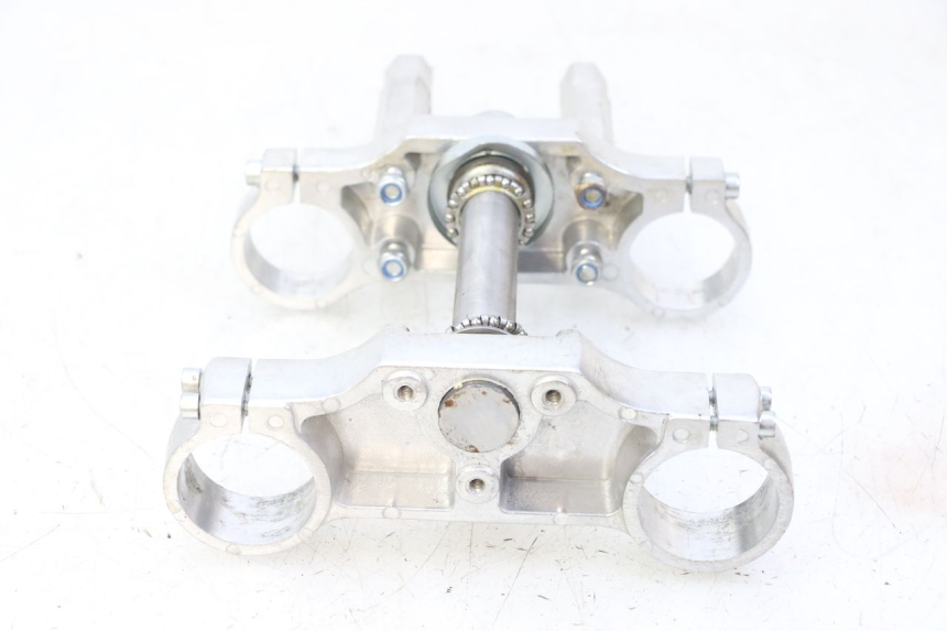 photo de SUPORTE DE GARFO LONCIN DIRT BIKE 125 - Pontos de fixação