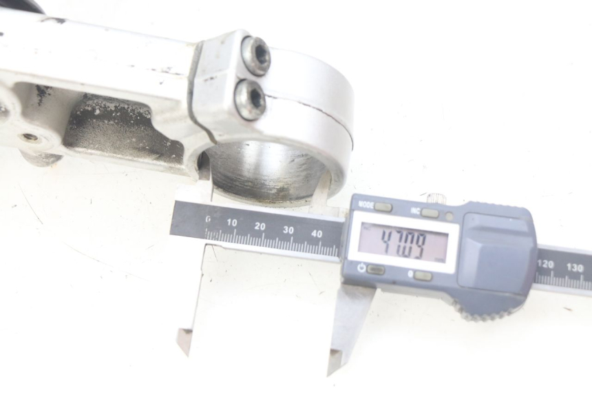photo de SUPORTE DE GARFO YAMAHA FJR ABS 1300 (2006 - 2012) - Detalhe da peça