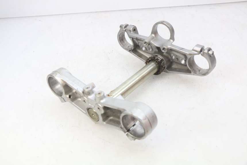 photo de SUPORTE DE GARFO YAMAHA FJR ABS 1300 (2006 - 2012) - Outro ângulo de visão