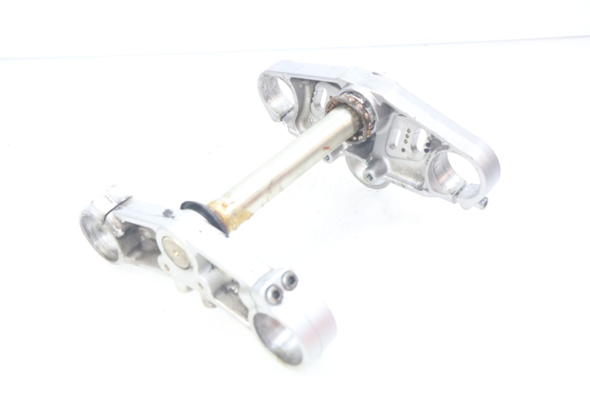 photo de SUPORTE DE GARFO YAMAHA FJR ABS 1300 (2006 - 2012) - Pontos de fixação