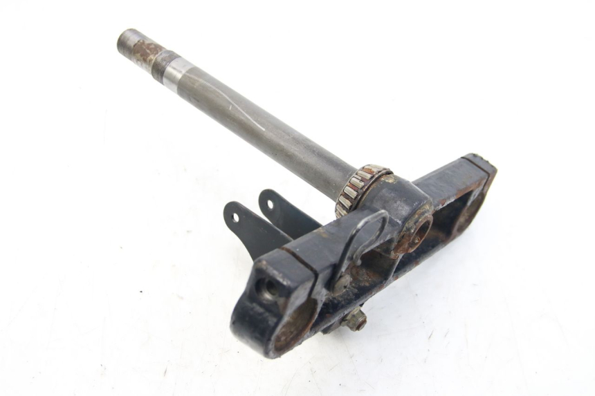 photo de SUPORTE INFERIOR DA FORQUILHA HYOSUNG RT KARION 125 (2003 - 2007) - Vista principal