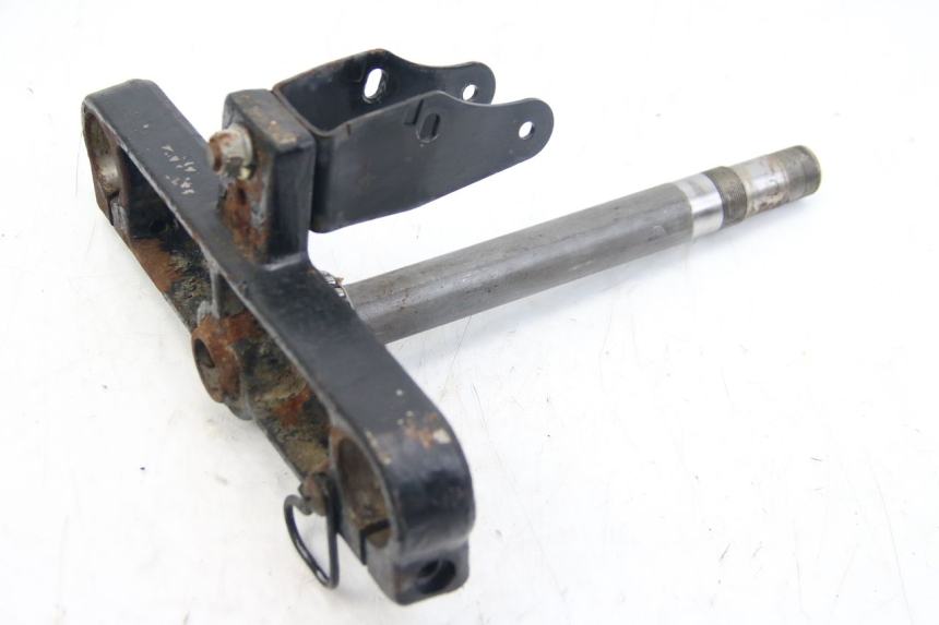 photo de SUPORTE INFERIOR DA FORQUILHA HYOSUNG RT KARION 125 (2003 - 2007) - Pontos de fixação