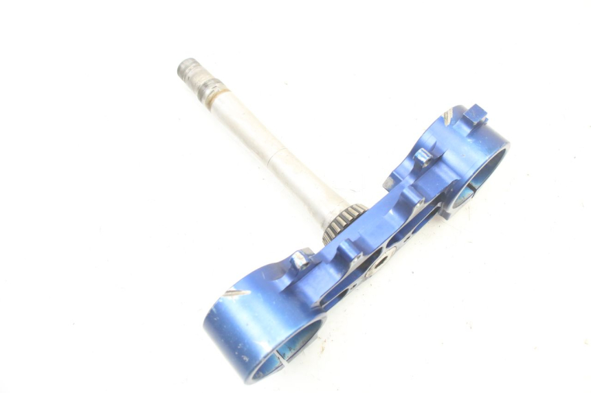 photo de SUPORTE INFERIOR DA FORQUILHA YAMAHA YZ 125 (2006 - 2016) - Detalhe da peça