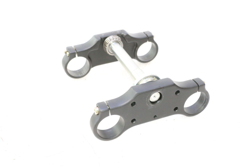 photo de SUPORTE DE GARFO APOLLO RFZ 150 - Outro ângulo de visão