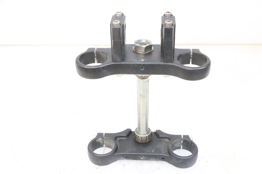 photo de SUPORTE DE GARFO APOLLO RXF 125 - Pontos de fixação