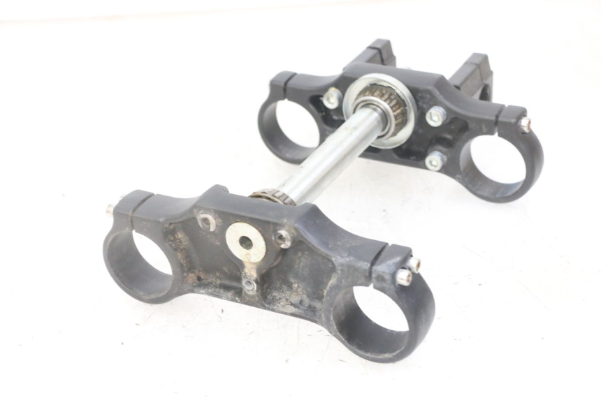 photo de SUPORTE DE GARFO APOLLO RXF 125 - Estado da superfície