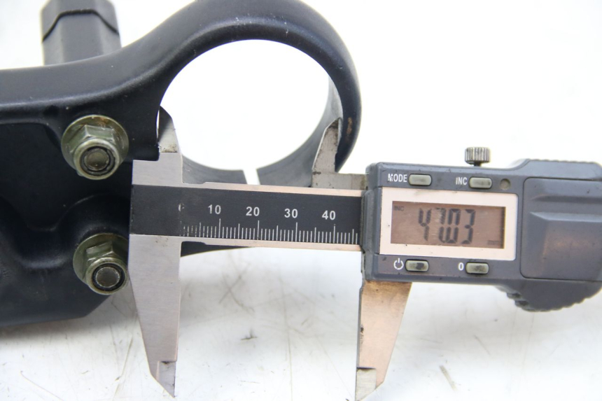 photo de Mesa de Suspensão Superior ORION AGB37 CRF1 DIRT BIKE 125 (2013 - 2021) - Ampliação técnica