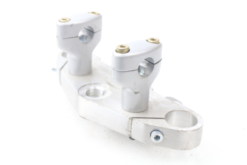 photo de Mesa de suspensão superior HYOSUNG AQUILA GV 125 (2009 - 2016) - Ampliação técnica