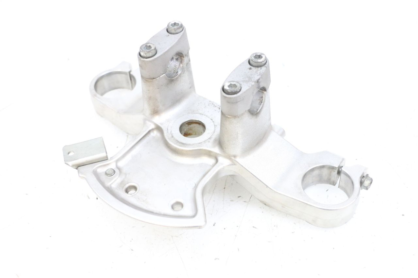 photo de Mesa Superior da Suspensão SUZUKI BURGMAN 650 (2013 - 2020) - Vista principal