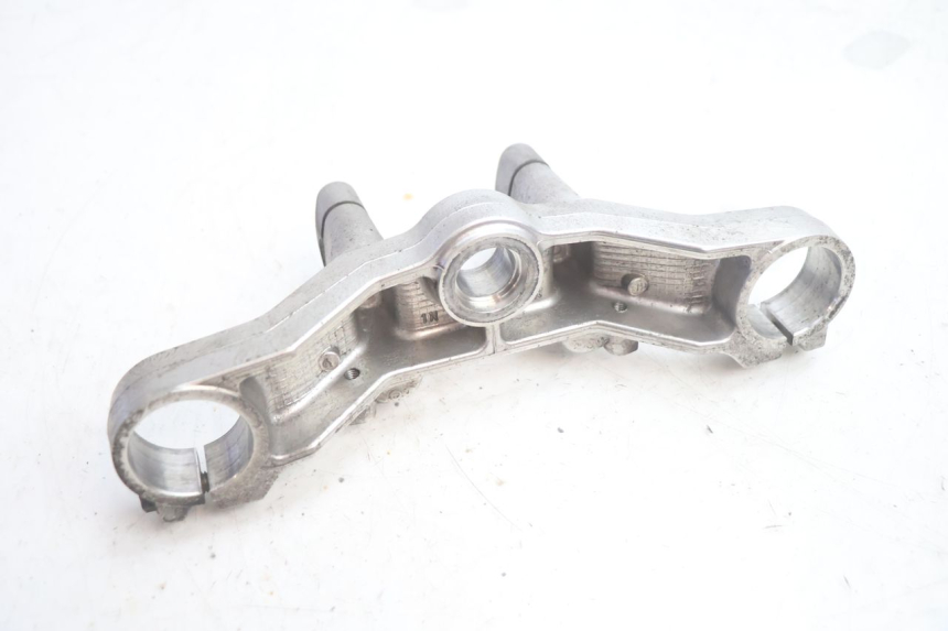 photo de Mesa Superior da Suspensão SUZUKI BURGMAN EXECUTIVE ABS 650 (2006 - 2012) - Peça verificada