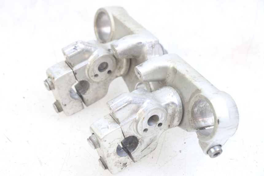 photo de Mesa de suspensão superior HONDA CA REBEL 125 (1995 - 2001) - Pontos de fixação