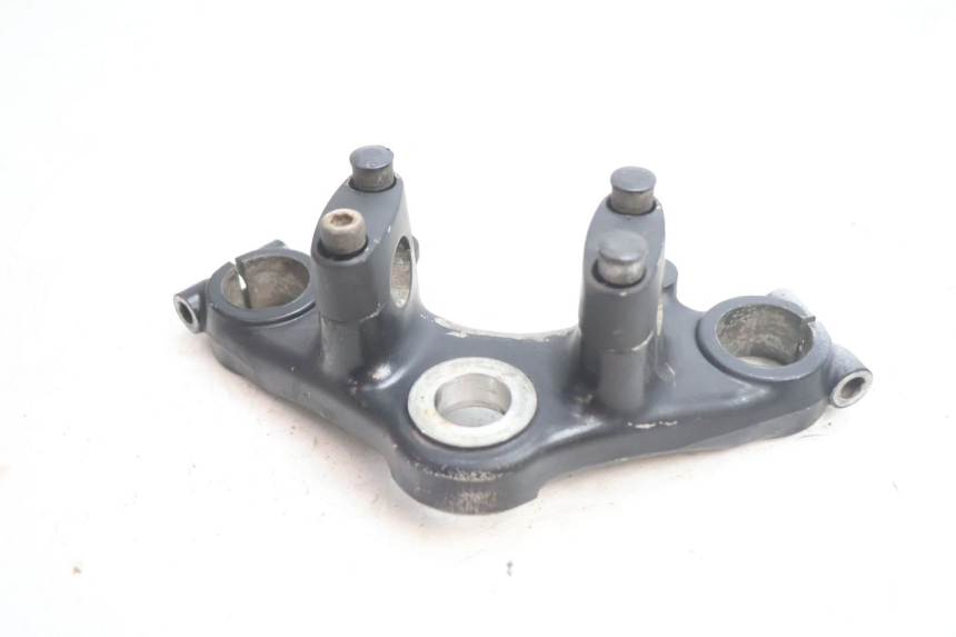 photo de Abraçadeira superior da forquilha HONDA CB TWO FIFTY 250 (1991 - 2002) - Zoom do estado de desgaste