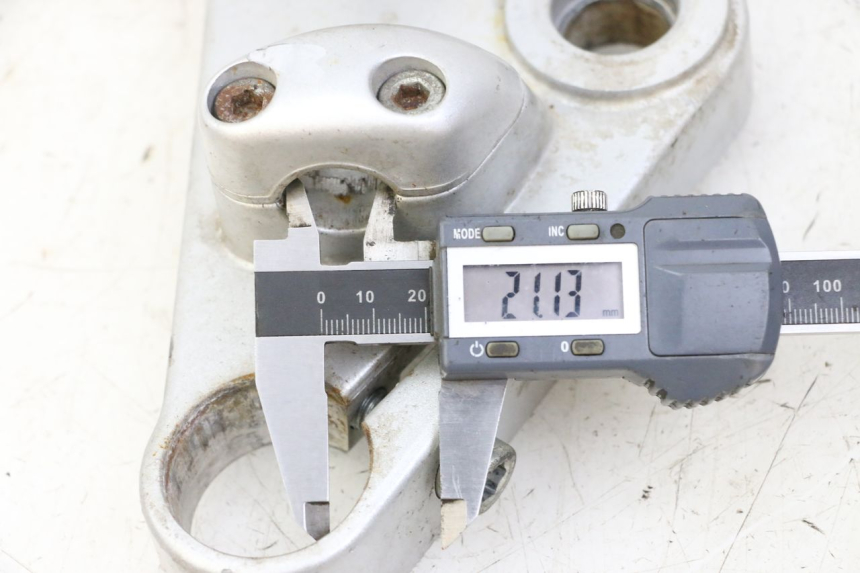 photo de Mesa de Suspensão Superior APRILIA CLASSIC 125 (1995 - 2001) - Detalhe da peça
