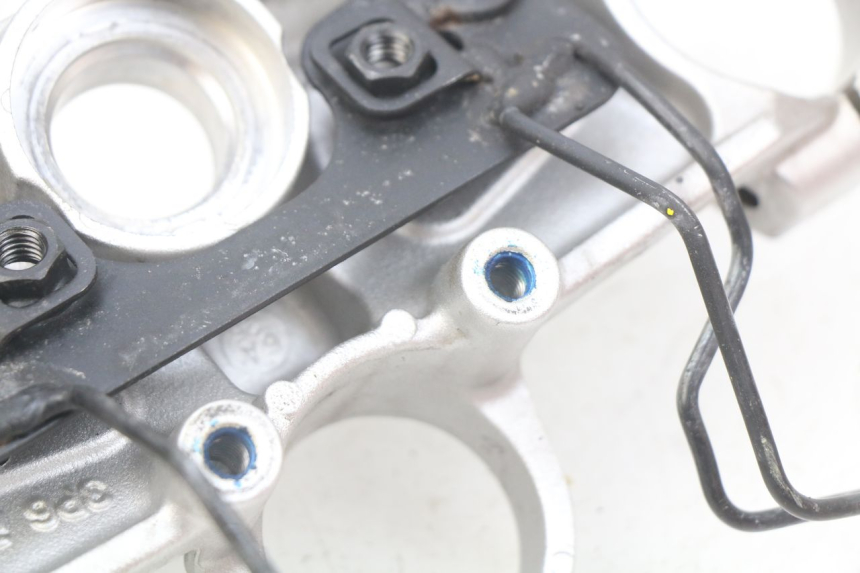 photo de Mesa de suspensão superior YAMAHA FJR ABS 1300 (2016 - 2020) - Ampliação técnica
