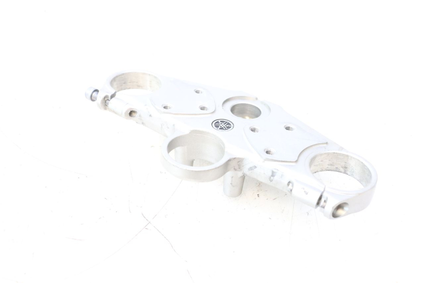 photo de Abraçadeira superior da forquilha YAMAHA FJR 1300 (2001 - 2005) - Peça verificada