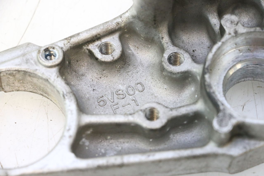 photo de Abraçadeira superior da forquilha YAMAHA FJR 1300 (2001 - 2005) - Outro ângulo de visão