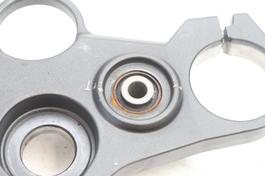photo de Mesa Superior da Suspensão YAMAHA FZ8 800 (2010 - 2016) - Outro ângulo de visão