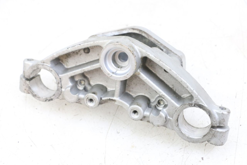photo de Mesa de suspensão superior HYOSUNG GF 125 (2001 - 2005) - Outro ângulo de visão