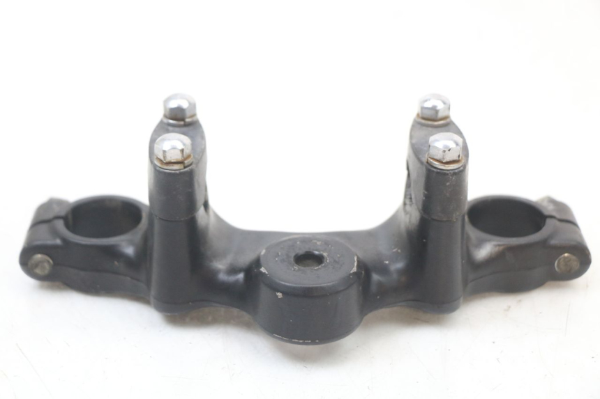 photo de Mesa de suspensão superior SUZUKI GN 125 (1997 - 2000) - Zoom do estado de desgaste