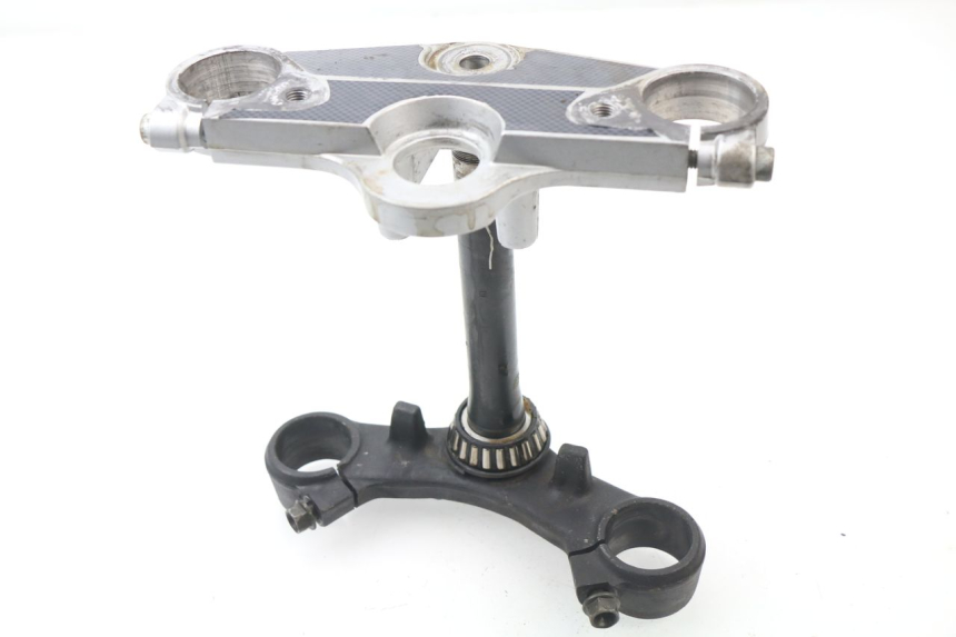photo de Mesa de suspensão superior SUZUKI GSXF GSX F 600 (1988 - 1997) - Detalhe da peça