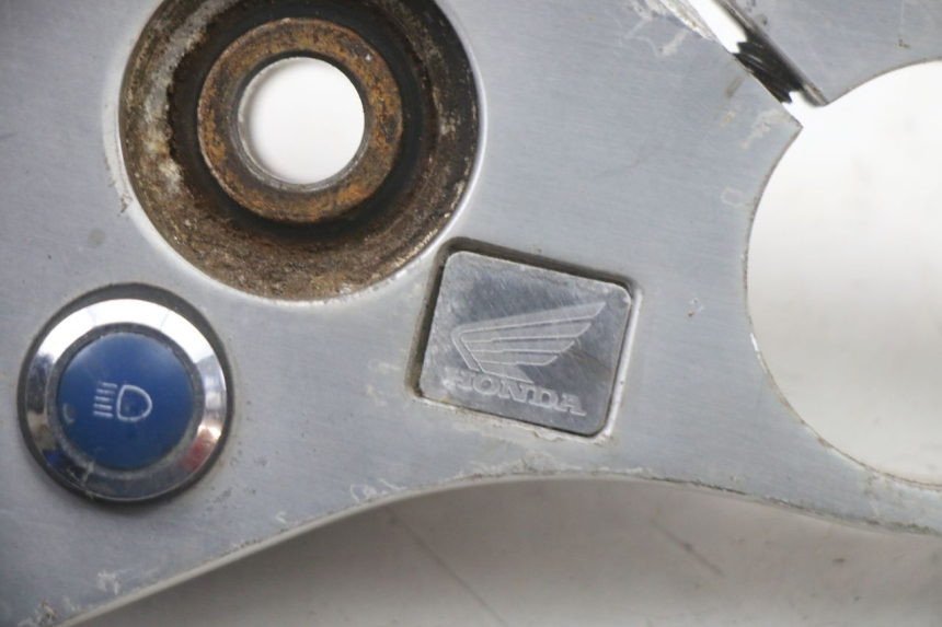 photo de Mesa de suspensão superior HONDA VT C2 SHADOW 750 (1997 - 2001) - Detalhe da peça