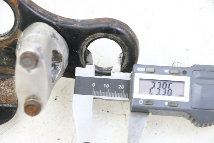 photo de Mesa de suspensão superior YAMAHA PW 80 (1983 - 2014) - Zoom do estado de desgaste