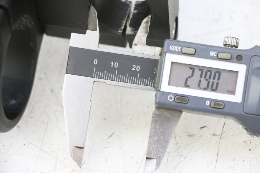 photo de Mesa de suspensão superior APOLLO RFZ 150 - Vista geral